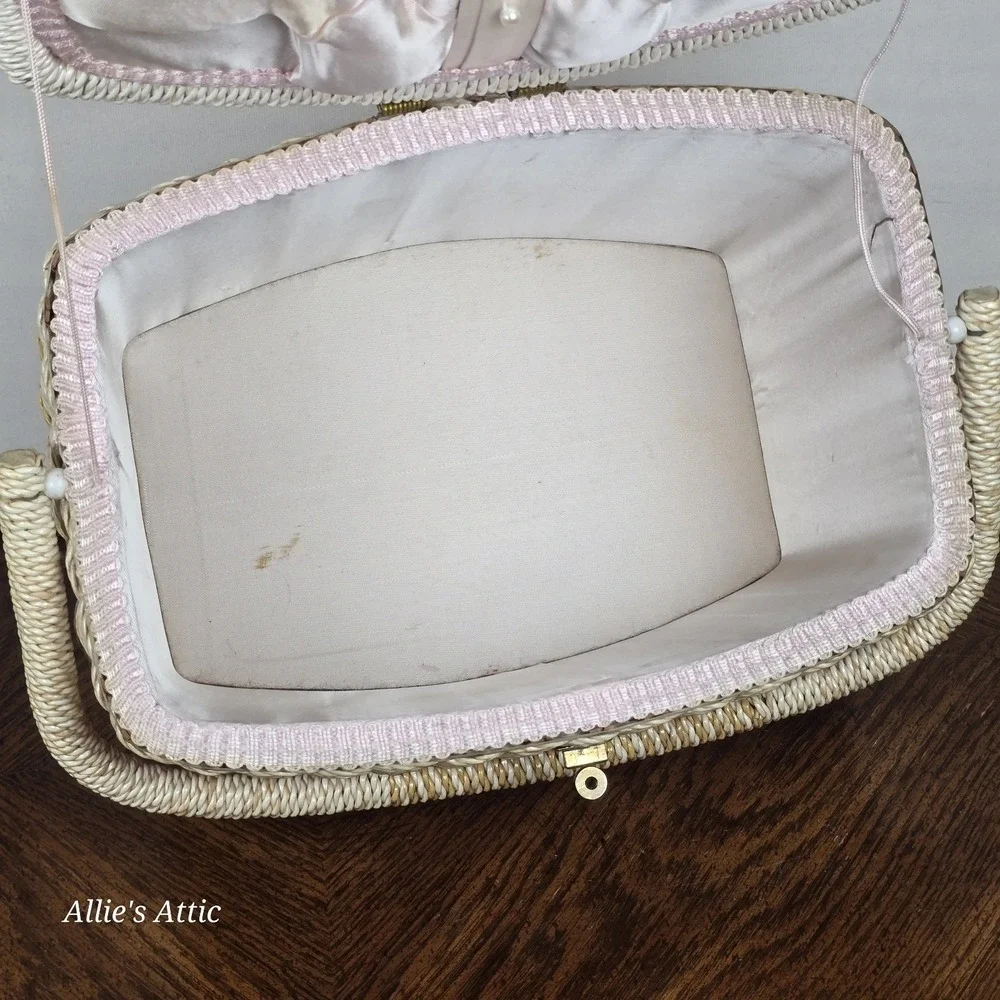 Vintage 70s Sewing Basket Pink Yellow White Mod Notions Box Handle Japan 12
